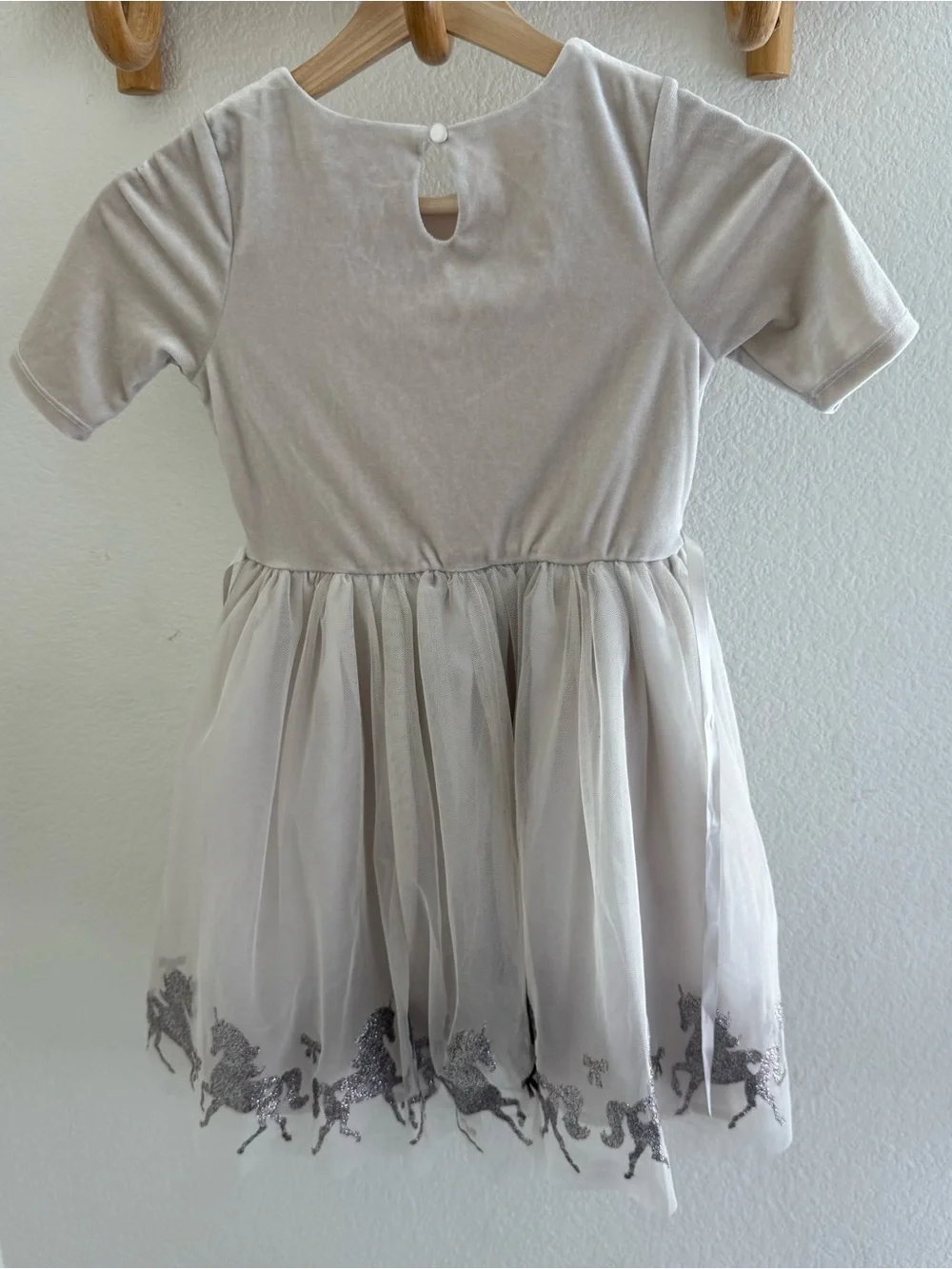 Zunie velvet silver cream unicorn glitter tulle short sleeve dress Size 7-8